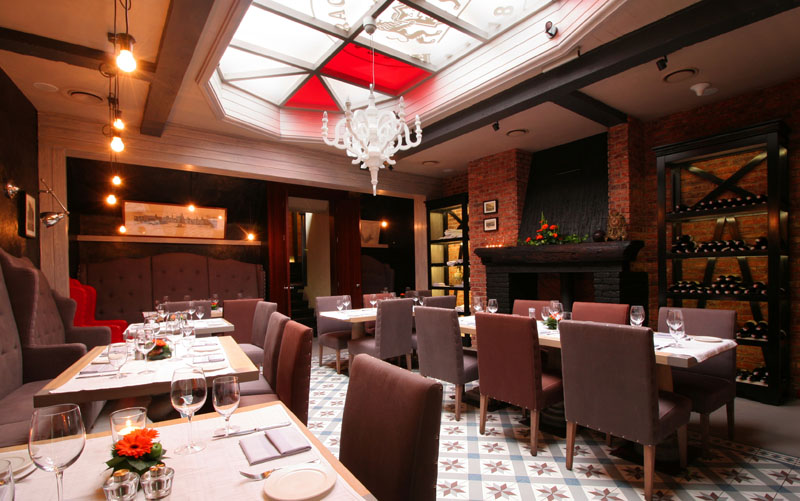 Historyczne wnętrze Restauracji Kubicki